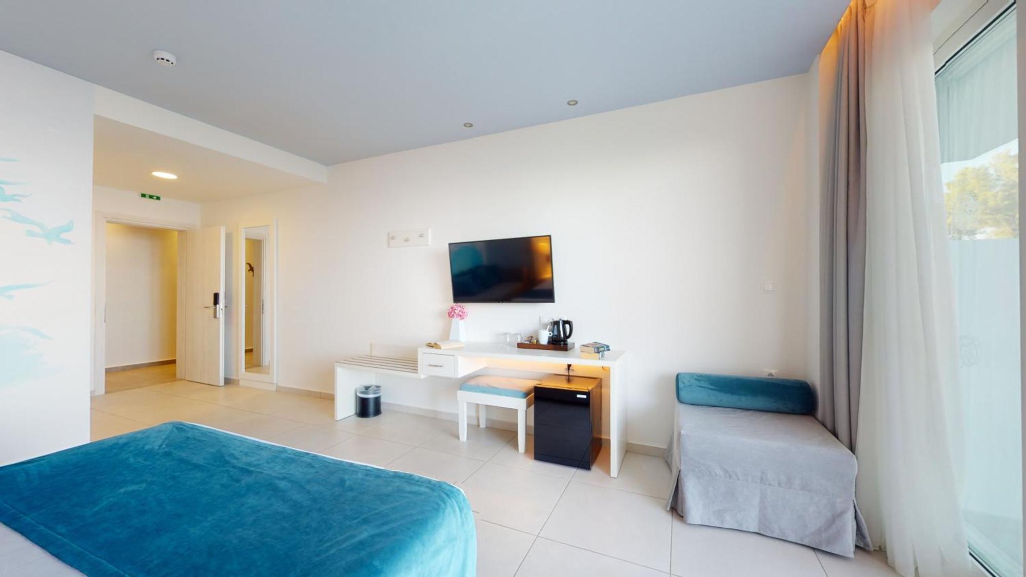 Acrotel Lilyann Boutique Hotel Elia Nikitis Exterior foto